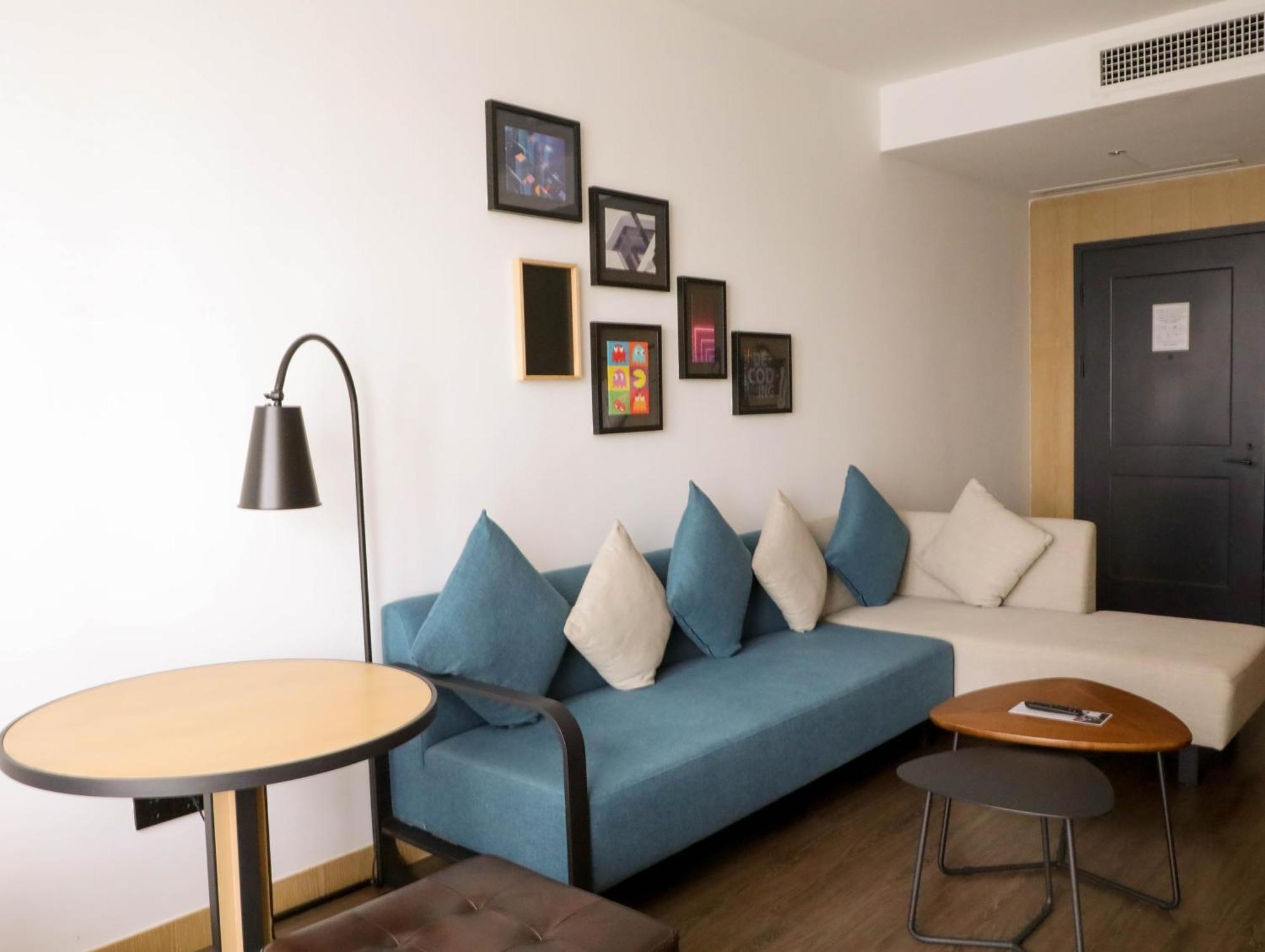 Moxy Shenzhen North Station Hotel ภายนอก รูปภาพ